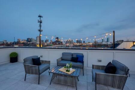 The Ireland - Rooftop Views, 9 Min To Broadway Vila Nashville Exterior foto